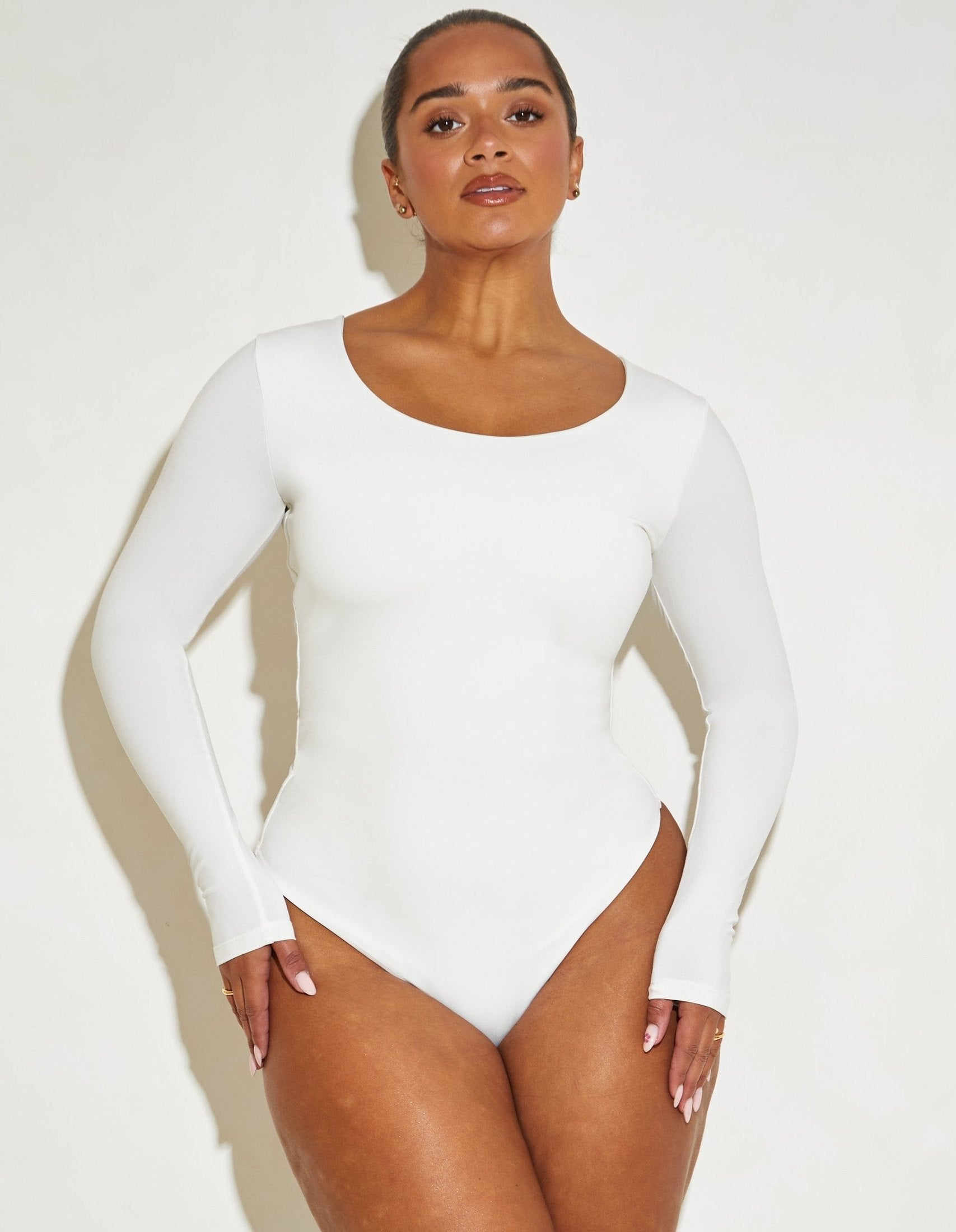 Chic Long Sleeve Scoop Neck 'Charlotte' Bodysuit in Coconut